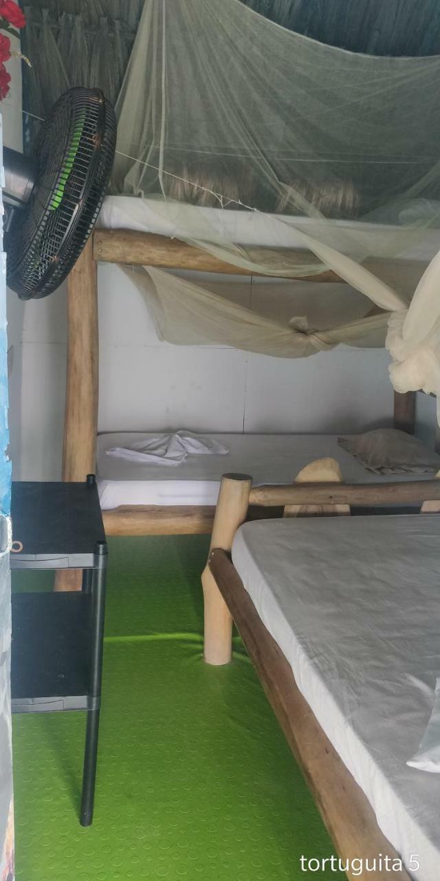 Playa Arrecifes Cabana Camping Cartagena