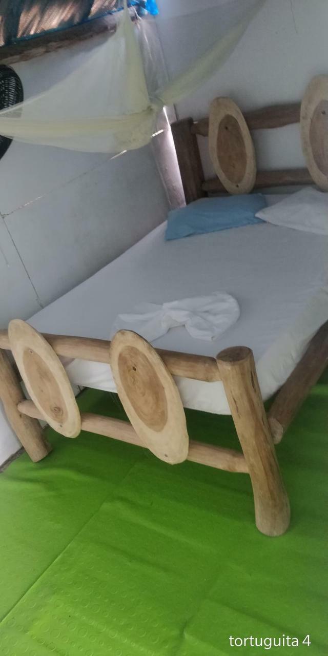 Playa Arrecifes Cabana Camping Cartagena